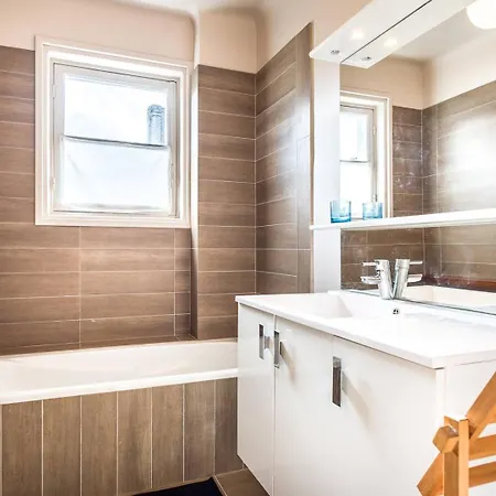 Saint-jean De Luz, Centre, Maison 8 Couchages - Classee 3* Hotel Saint-Jean-de-Luz